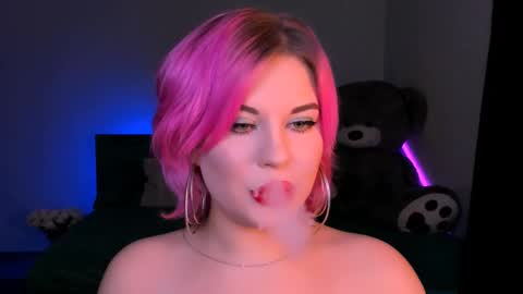 Snapshot of evaharve chatting on January 4, 10:13 pm Eva online show from January 4, 10:13 pm