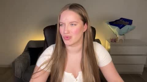 Eva online show from March 27, 5:57 pm