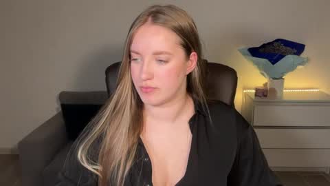 Eva online show from June 11, 7:54 pm