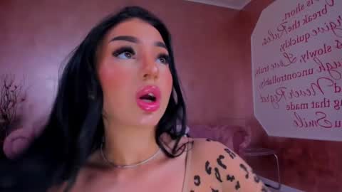Snapshot of evanew_ chatting on February 20, 6:46 pm Eva online show from February 20, 6:46 pm