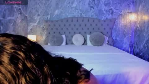 EVA online show from April 4, 6:51 pm