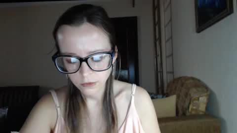 Snapshot of evangeline06 chatting on September 18, 9:30 am YourMistress online show from September 18, 9:30 am