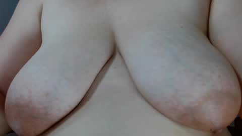 Victoria online show from November 26, 7:04 pm