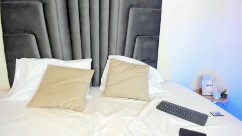 Eva online show from January 30, 7:48 pm