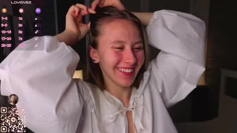 Eva online show from November 15, 7:26 pm