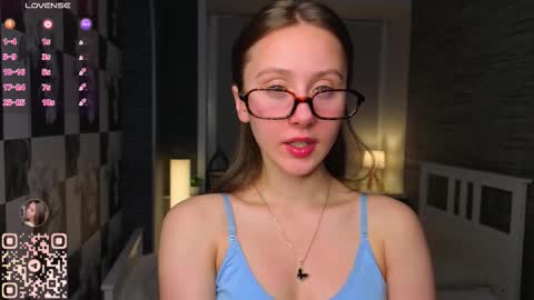 Eva online show from November 19, 7:14 pm