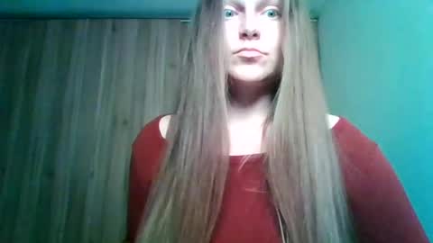 evasapples2026 online show from June 5, 7:31 pm