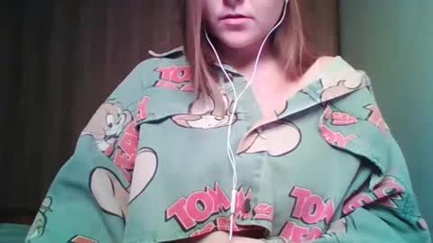 evasapples2026 online show from February 4, 7:06 pm