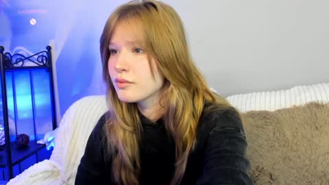 Snapshot of evastevs chatting on January 12, 7:10 pm Eva online show from January 12, 7:10 pm