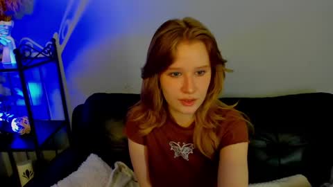 Snapshot of evastevs chatting on December 12, 5:26 pm Eva online show from December 12, 5:26 pm
