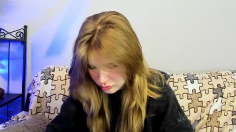 Snapshot of evastevs chatting on January 18, 11:55 pm Eva online show from January 18, 11:55 pm