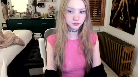 Snapshot of eve003300 chatting on October 9, 11:09 pm Goddess Eve online show from October 9, 11:09 pm