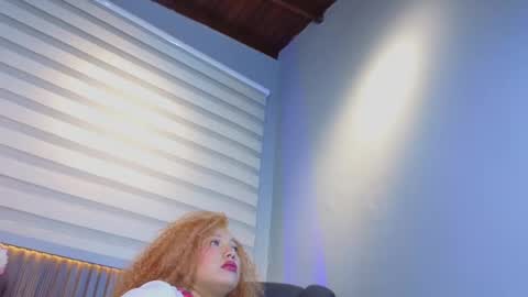 Eva Queen online show from April 25, 8:50 am