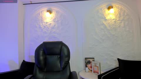 Eve  online show from February 8, 11:29 pm