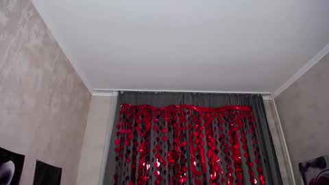 Evelin online show from February 20, 6:26 am