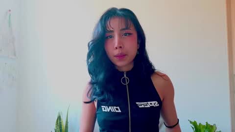 Snapshot of evelyn_chelle chatting on January 18, 3:38 pm Im Eve or Chelle Next Stream 191224 online show from January 18, 3:38 pm