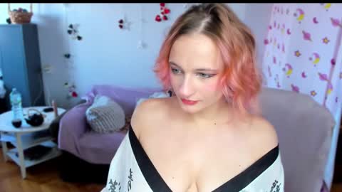 Snapshot of evelyn_harper_x chatting on September 11, 11:10 am Eve online show from September 11, 11:10 am
