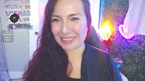 Juliana online show from February 2, 7:14 pm