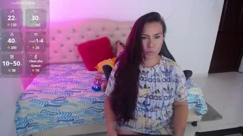 Juliana online show from January 23, 7:18 pm