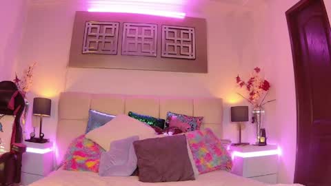 EvelynaGrey online show from March 26, 9:11 am