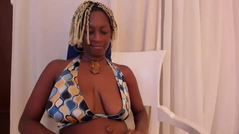Evelyn Delicous Ebony online show from March 7, 6:15 pm