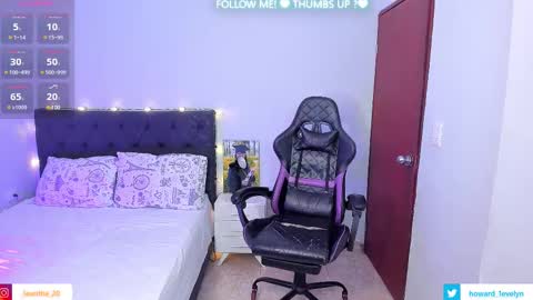 Snapshot of evelynhoward23 chatting on February 26, 5:03 am LAURA SOFIA INDEPENDENT MODEL FOLLOW ME NOW ALMOST 10000 FOLLOWERS online show from February 26, 5:03 am