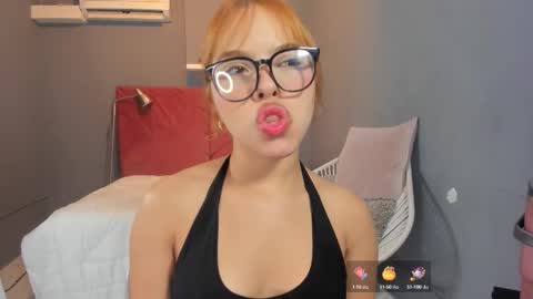 Sophia online show from October 9, 8:13 pm