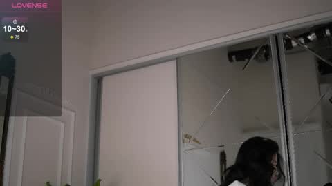 Eveselene online show from October 9, 4:49 am