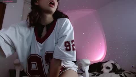 Evie Cloud online show from November 16, 4:25 am