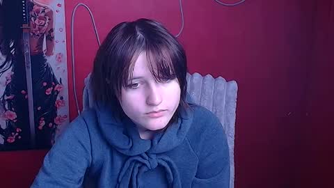 Evie online show from February 11, 12:17 pm