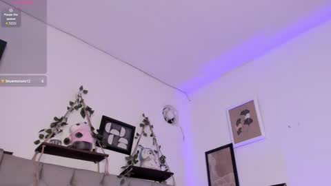 Ivi Alejandra  online show from November 28, 4:43 pm