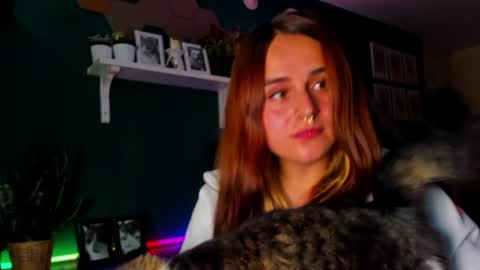 EVY online show from April 29, 12:36 am