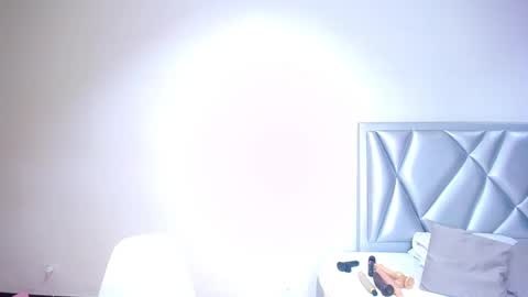 Snapshot of exotic_karmella chatting on January 21, 8:43 pm exotic_karmella online show from January 21, 8:43 pm
