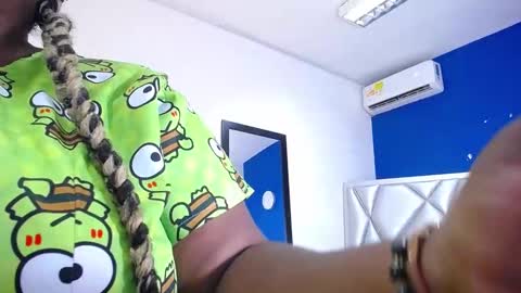 Snapshot of exotic_karmella chatting on October 9, 8:35 pm exotic_karmella online show from October 9, 8:35 pm