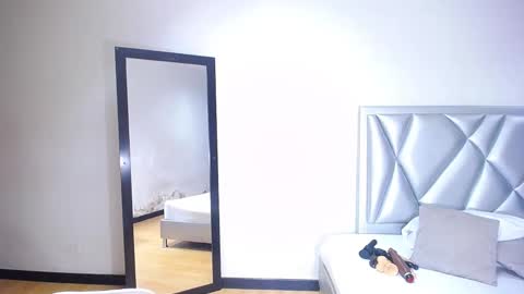Snapshot of exotic_karmella chatting on December 24, 7:22 pm exotic_karmella online show from December 24, 7:22 pm