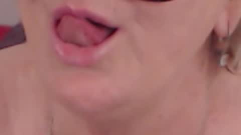 Alana online show from November 1, 12:04 am