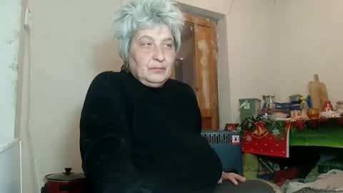 ExquisiteMature online show from February 20, 9:11 am