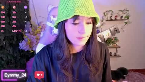 eymmy_24 online show from April 26, 1:36 am