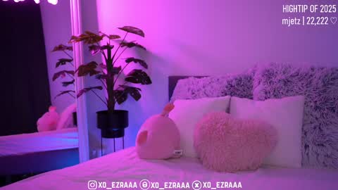 Ezra online show from November 23, 10:33 pm