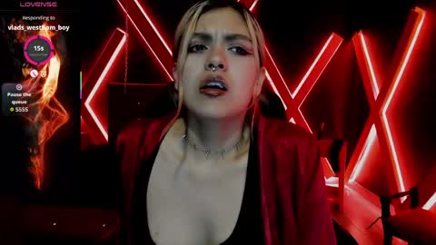 fabzy online show from April 30, 5:40 pm