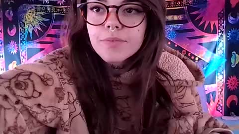 Faerie 3 online show from April 13, 11:05 pm