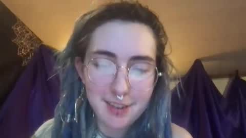 Fae online show from February 23, 4:11 am