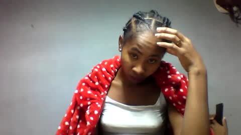 faiqua95 online show from April 29, 6:46 pm