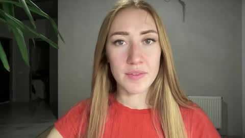 fairy_face online show from October 17, 9:51 pm