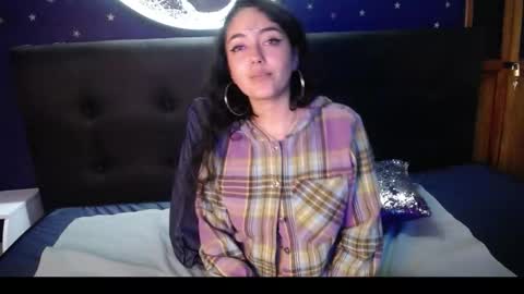 Marie online show from September 12, 5:08 am