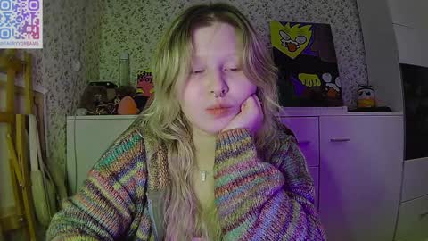 Snapshot of fairydreams_ chatting on February 7, 6:24 pm Arisha online show from February 7, 6:24 pm