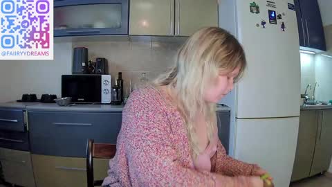 Snapshot of fairydreams_ chatting on January 22, 1:11 pm Arisha online show from January 22, 1:11 pm