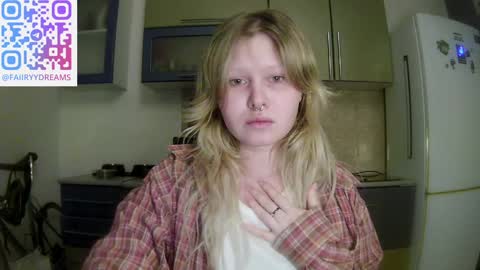 Snapshot of fairydreams_ chatting on January 26, 4:51 pm Arisha online show from January 26, 4:51 pm