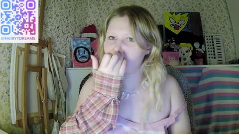 Snapshot of fairydreams_ chatting on January 24, 9:37 pm Arisha online show from January 24, 9:37 pm