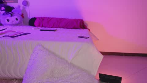 Sara  REMEMBER TO LEAVE A THUMB UP online show from February 17, 3:28 am